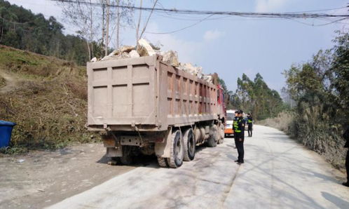 县交通运输局 开展道路环境综合整治工作